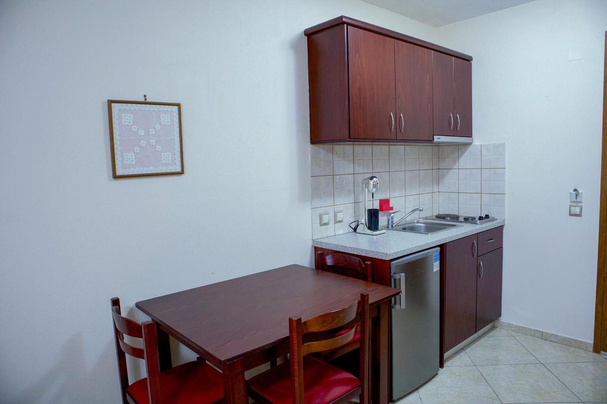 Sossinola Aparthotel Steni Vala Alonissos Exteriör bild