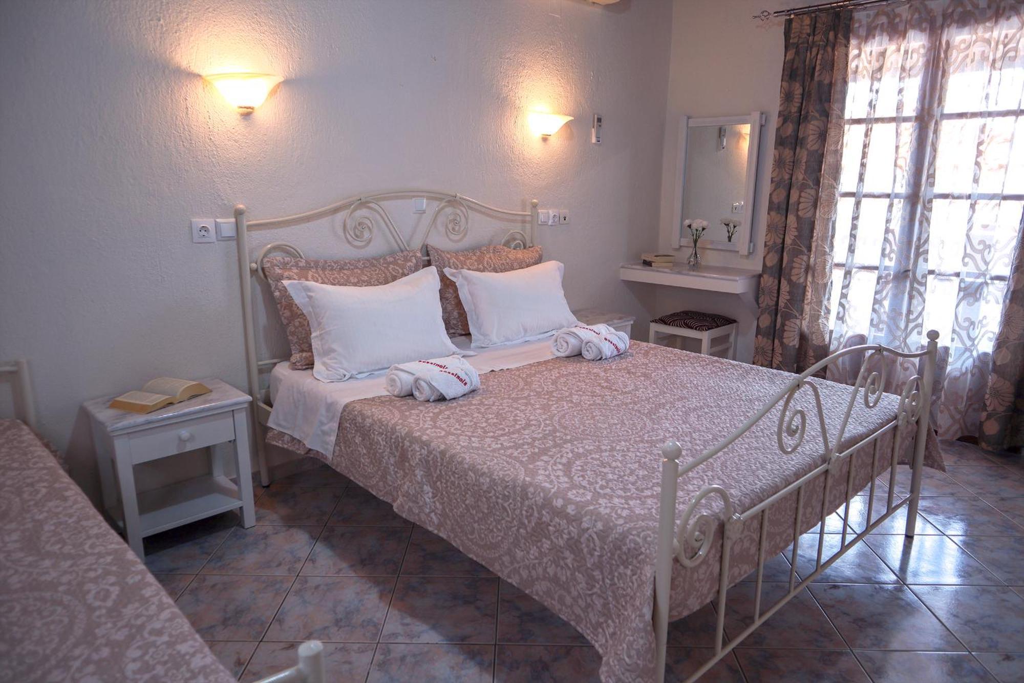 Sossinola Aparthotel Steni Vala Alonissos Exteriör bild