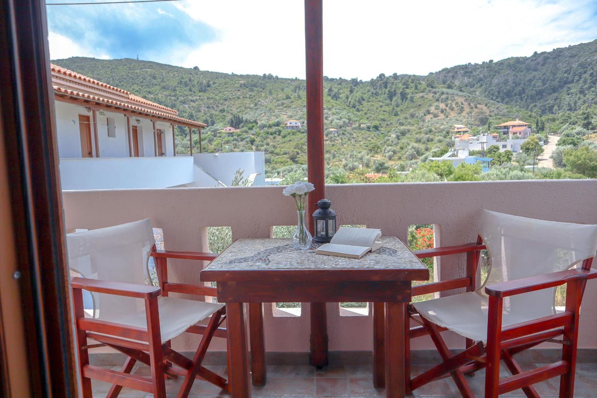 Sossinola Aparthotel Steni Vala Alonissos Exteriör bild